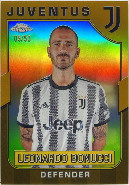 Leonardo Bonucci 9/50 Gold Topps Chrome Juventus 2022/23