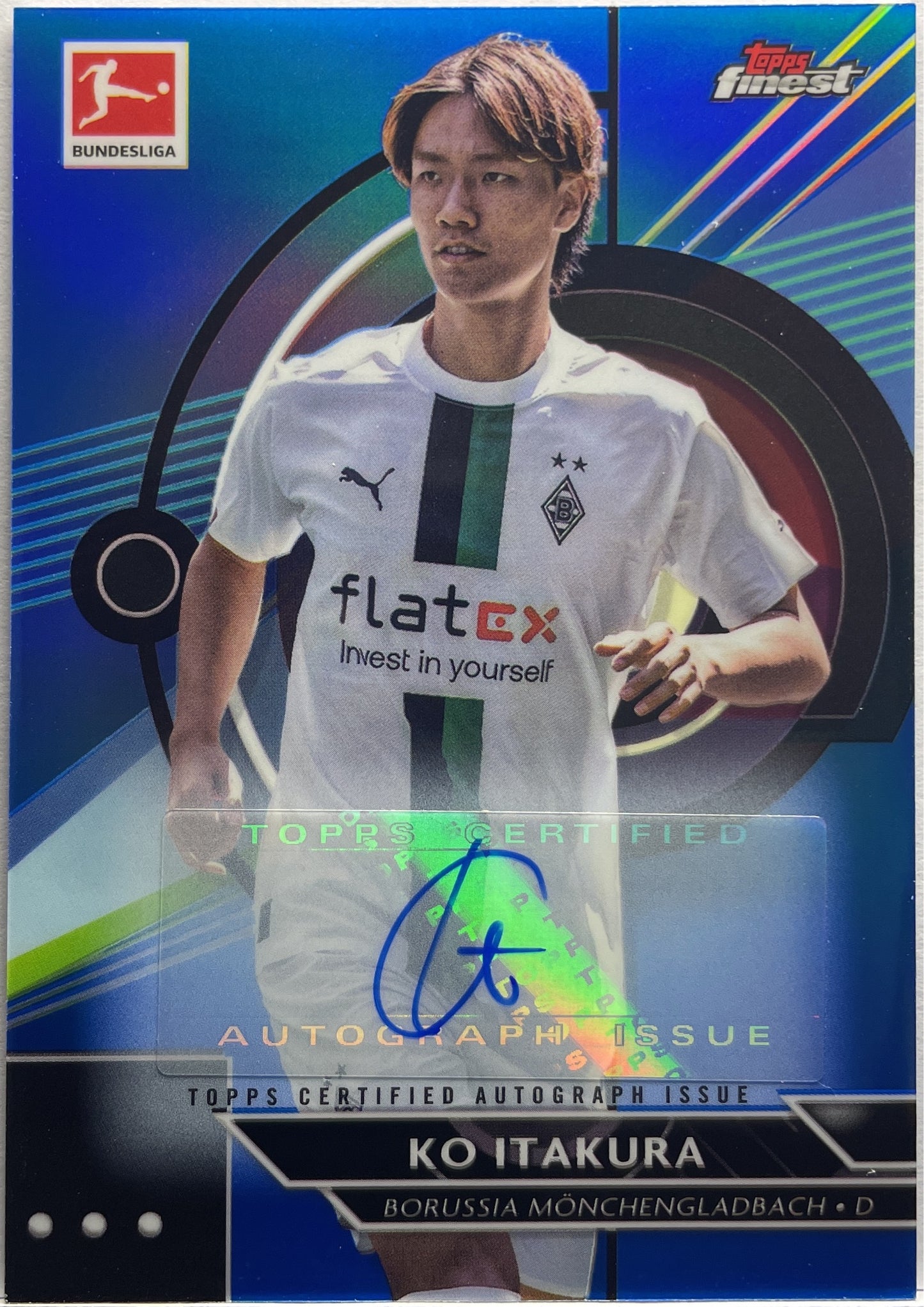 Ko Itakura 29/65 Autograph Blue Topps Finest Bundesliga 2022/23