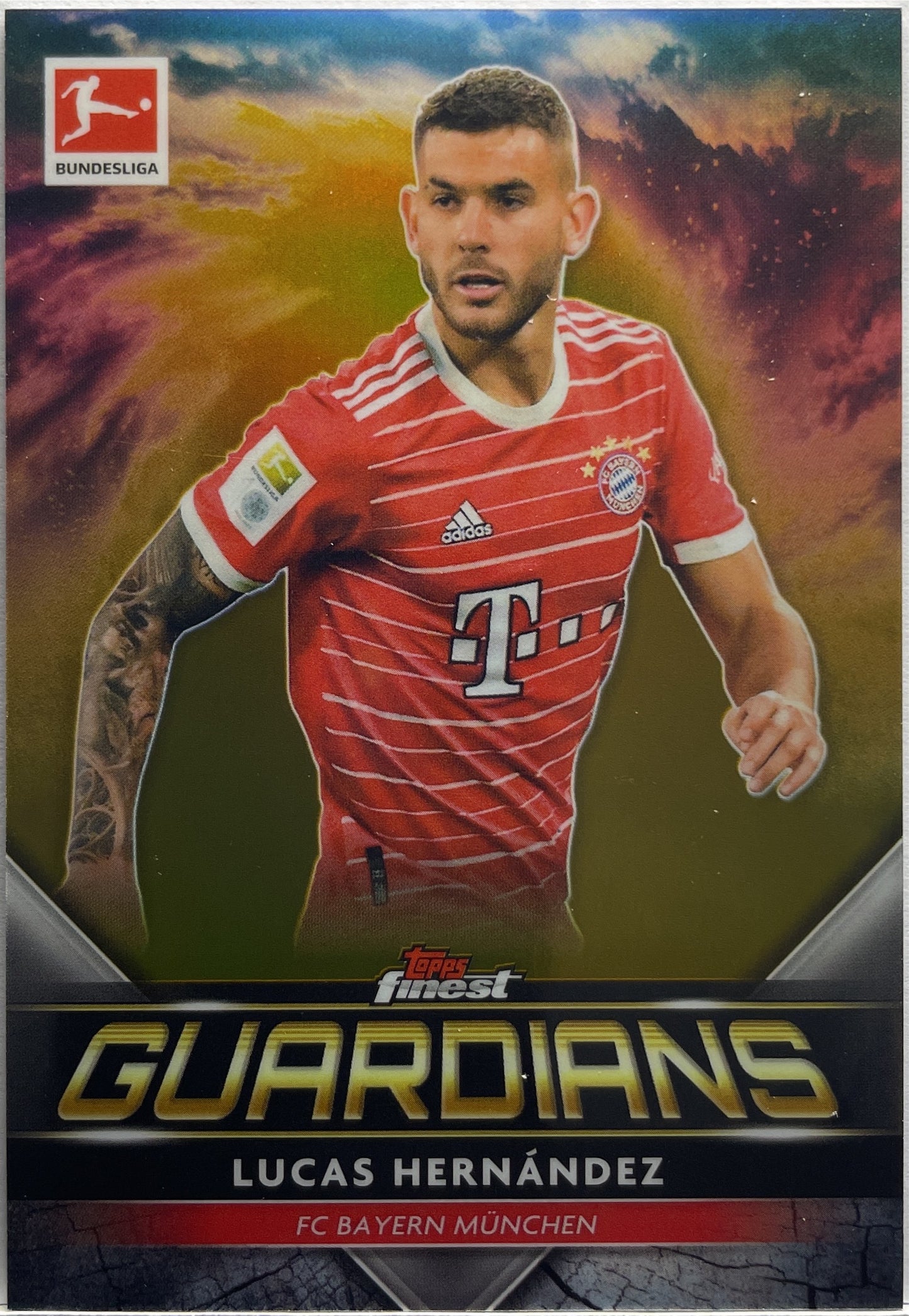 Lucas Hernandez 4/50 Guardians Gold Topps Finest Bundesliga 2022/23