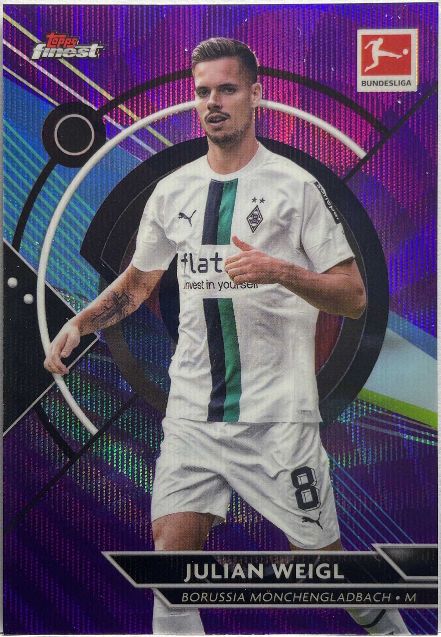 Julian Weigl 236/250 Purple Wave Topps Finest Bundesliga 2022/23