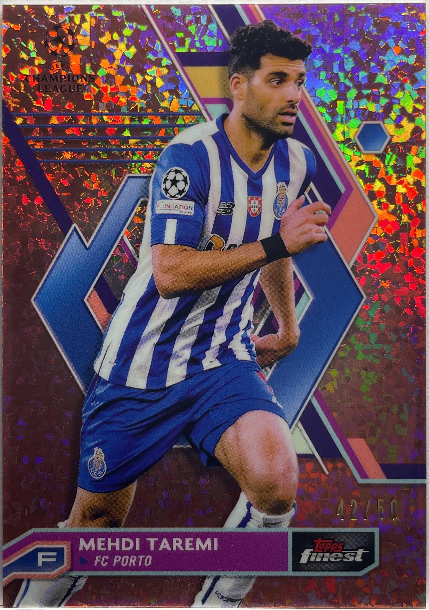 Mehdi Taremi 42/50 Rose Gold Mini Diamond Topps Finest UCC 2022/23