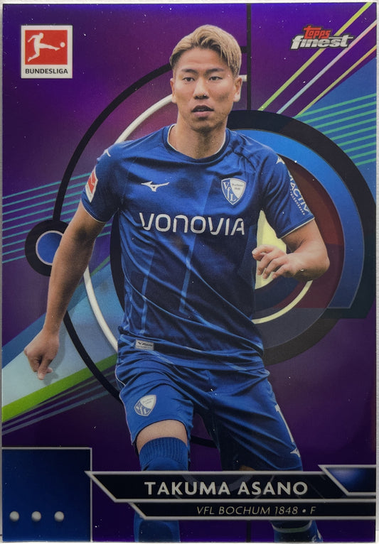 Takuma Asano 223/250 Purple Topps Finest Bundesliga 2022/23