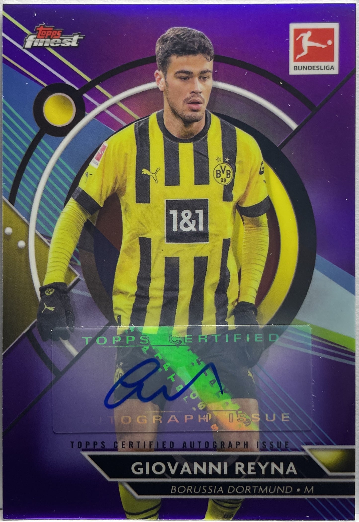 Giovanni Reyna 71/99 Autograph Purple Topps Finest Bundesliga 2022/23