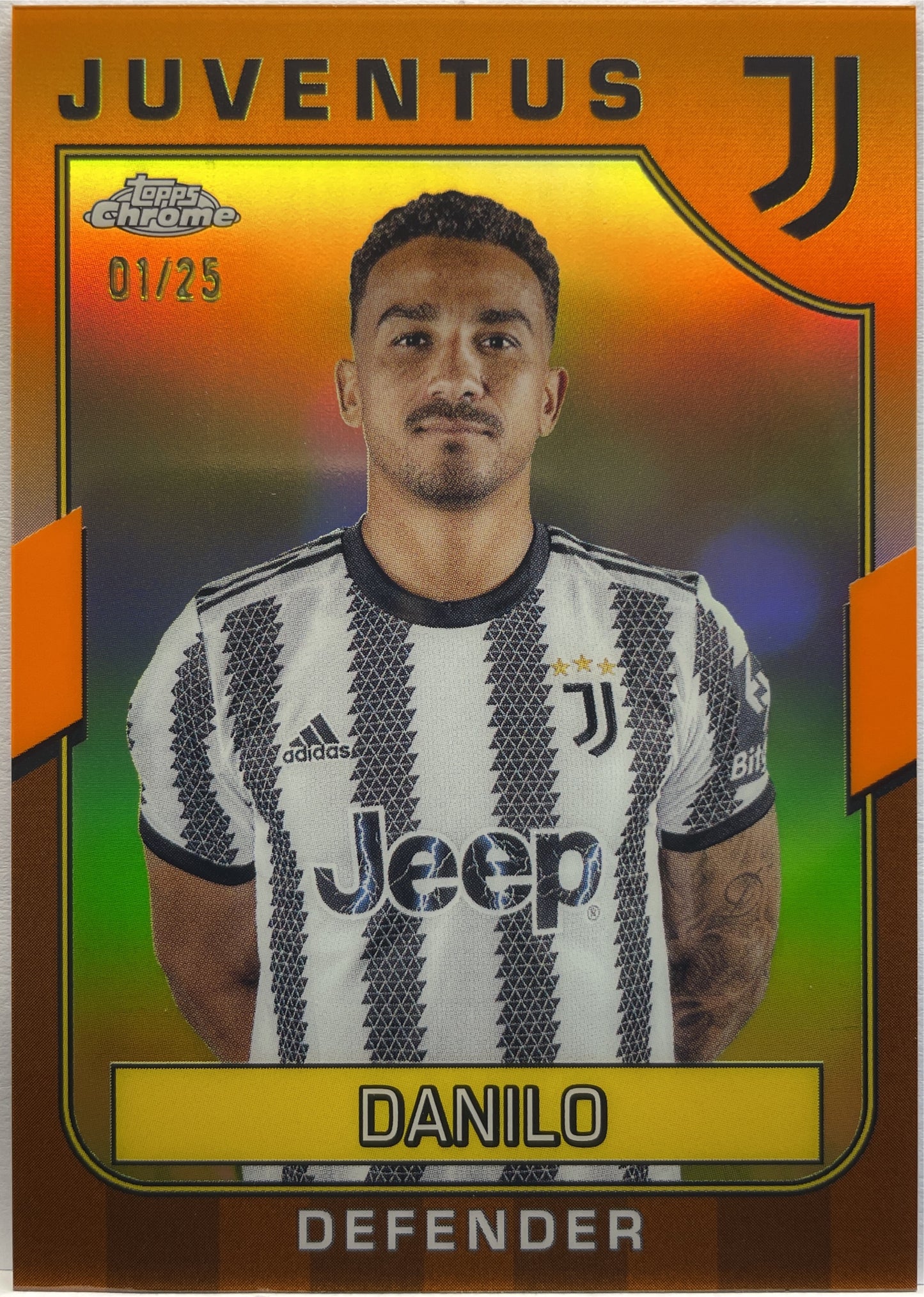 Danilo 1/25 Orange Topps Chrome Juventus 2022/23