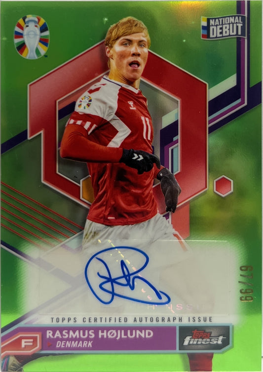 Rasmus Hojlund 67/99 Autograph National Debut Green Topps Finest Road To Uefa Euro 2024