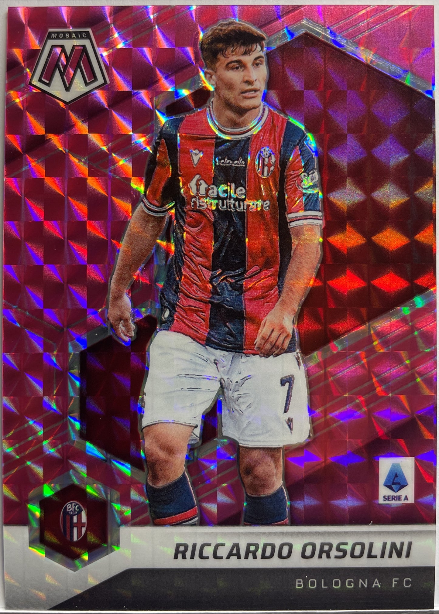 Riccardo Orsolini 17/25 Pink Mosaic Serie A 2021/22