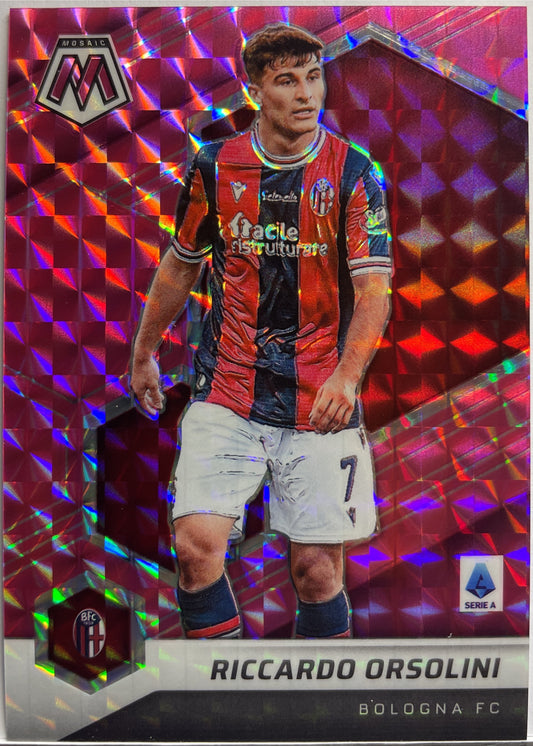 Riccardo Orsolini 17/25 Pink Mosaic Serie A 2021/22