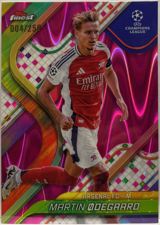 Martin Odegaard 4/250 Pink RayWave Topps Finest UCC 2024/25