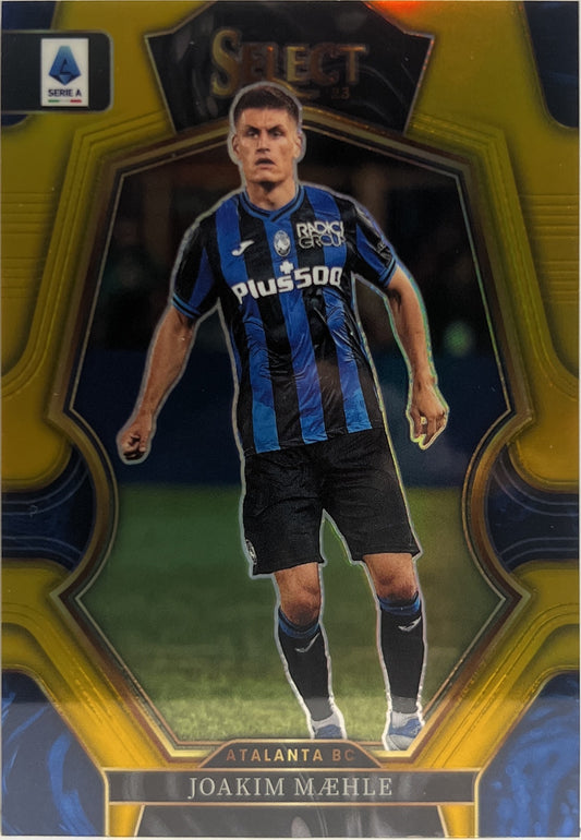 Joakim Maehle 8/10 Mezzanine Gold Select Serie A 2022/23