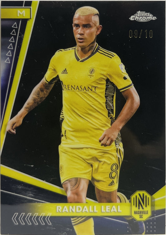 Randall Leal 9/10 Black Topps Chrome MLS 2023/24