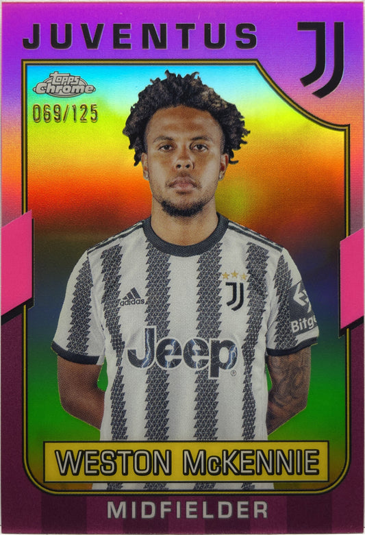 Weston McKennie 69/125 Pink Topps Chrome Juventus 2022/23