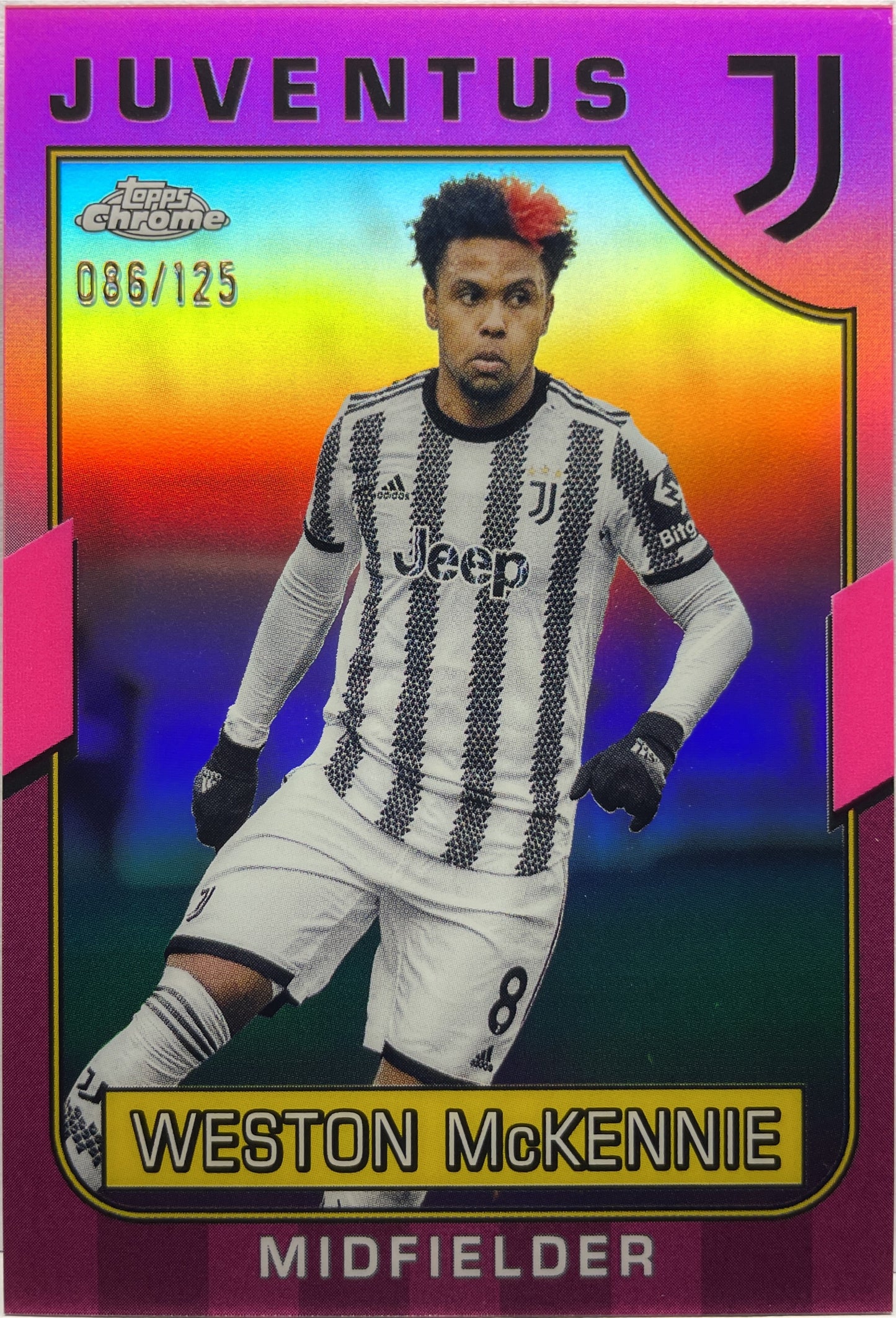 Weston McKennie 86/125 Pink Topps Chrome Juventus 2022/23