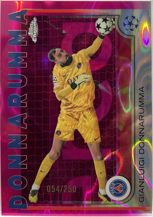 Gianluigi Donnarumma 54/250 Pink Lava Topps Chrome UCC 2024/25