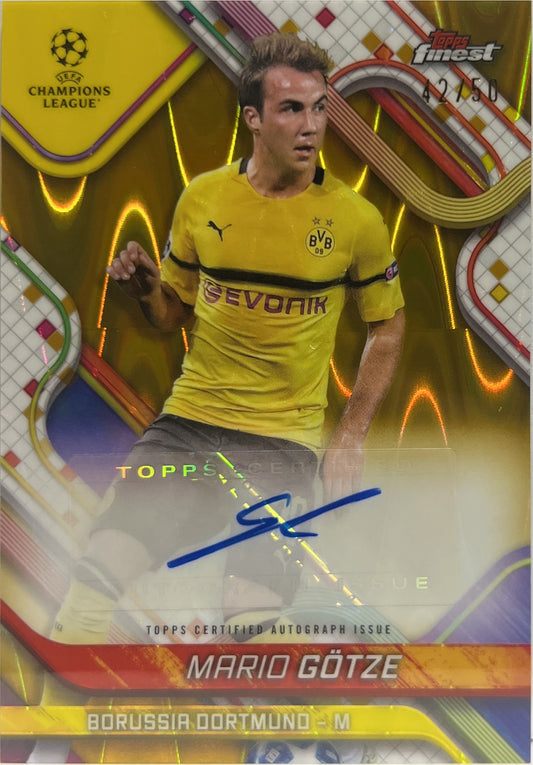 Mario Gotze 42/50 Autograph Gold Wave Topps Finest UCC 2024/25