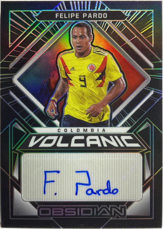 Felipe Pardo 8/149 Autograph Obsidian Volcanic 2021/22